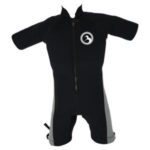 Front view of the Iron Short Sleeve Wetsuit, a black wetsuit with gray side panels, short sleeves, and a front zipper.