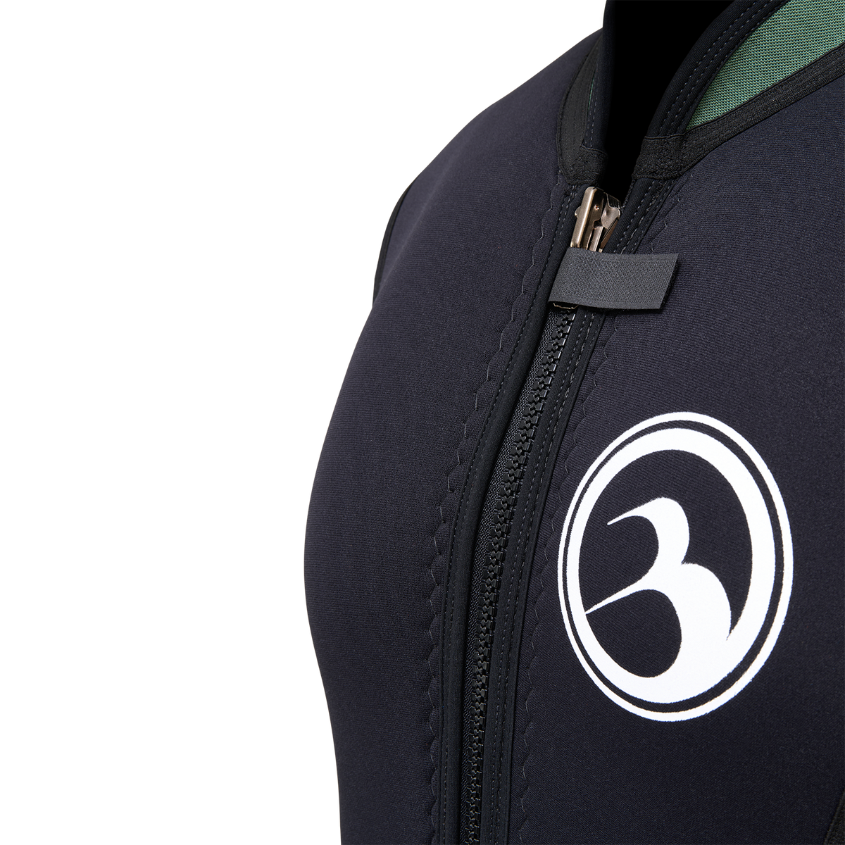 Close-up of the front zipper, pull tab and logo on the Iron Juniors Sleeveless Wetsuit.