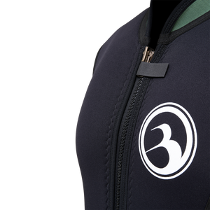 Close-up of the front zipper, pull tab and logo on the Iron Juniors Sleeveless Wetsuit.